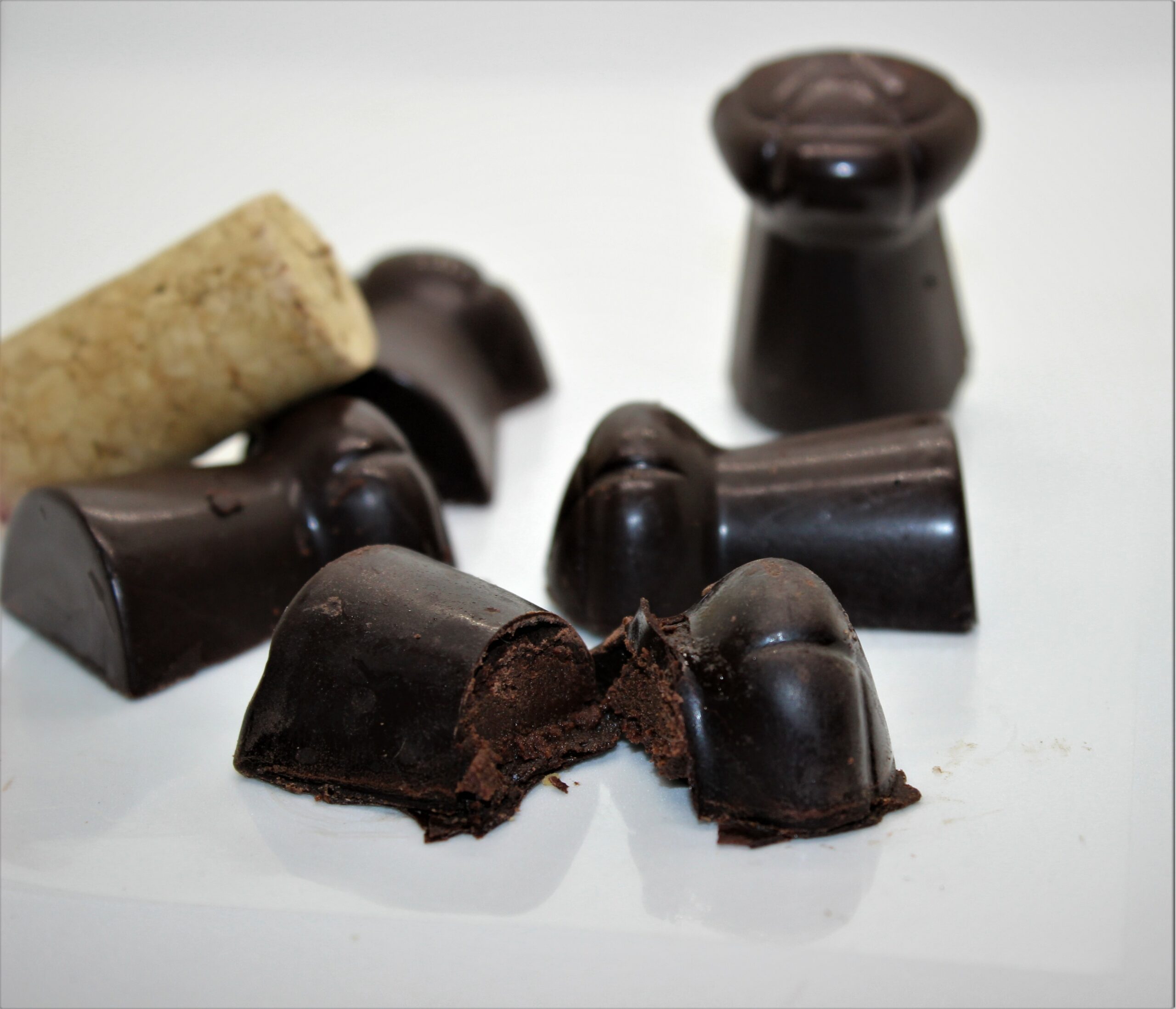 Winey (17) Winey (17)